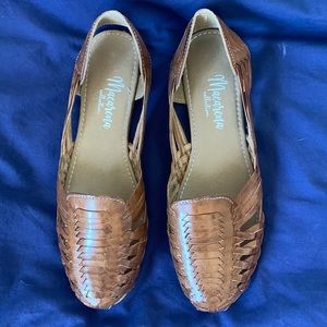 Macarena collection Huarache Sandal size 8 brown tan